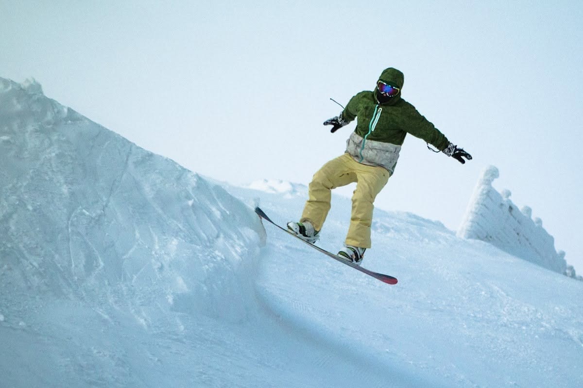 Snowboarder in deep snow